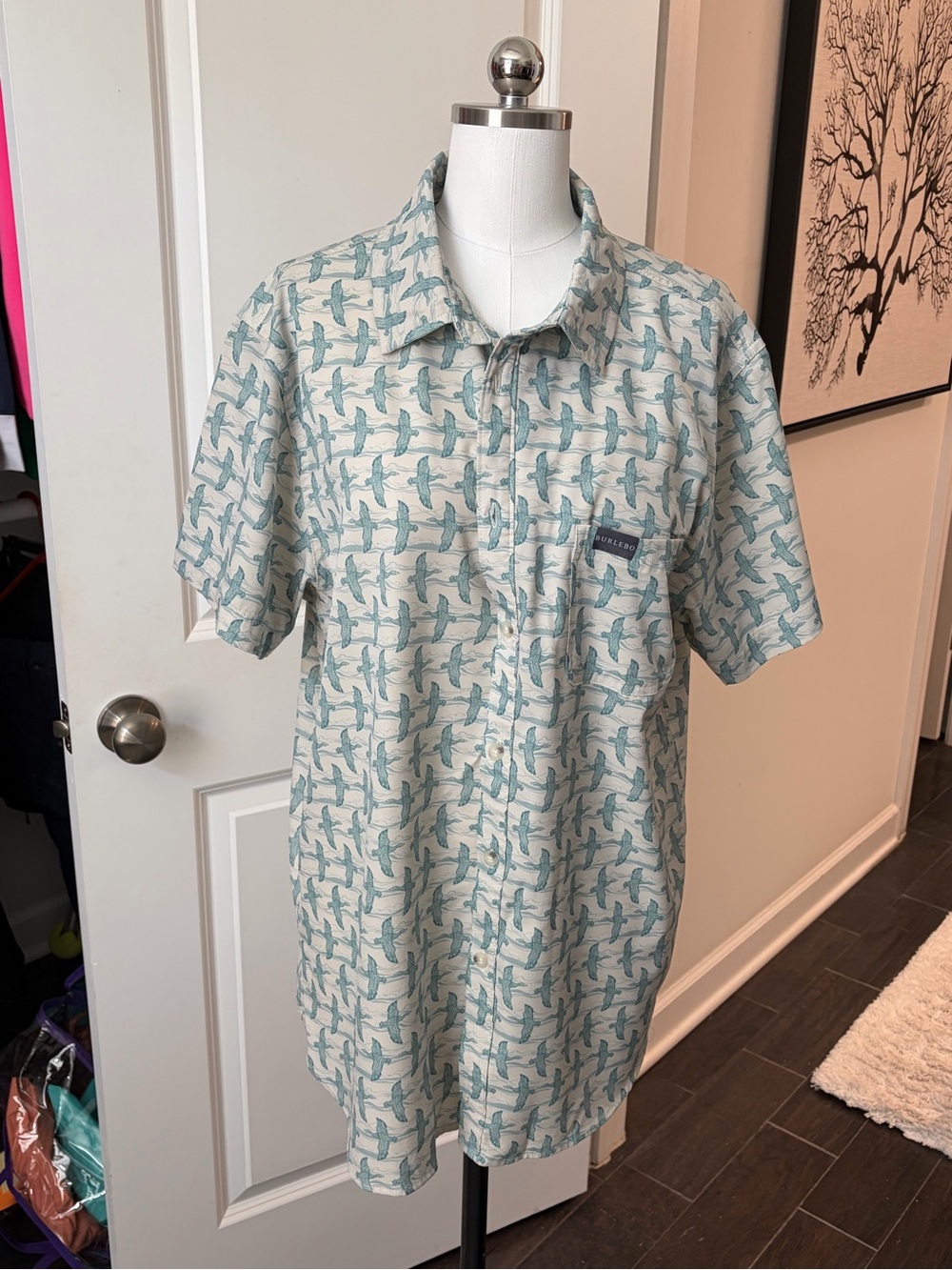 BURLEBO Short-Sleeve Button-Down Shirt in Light Teal and Cream Bird Print